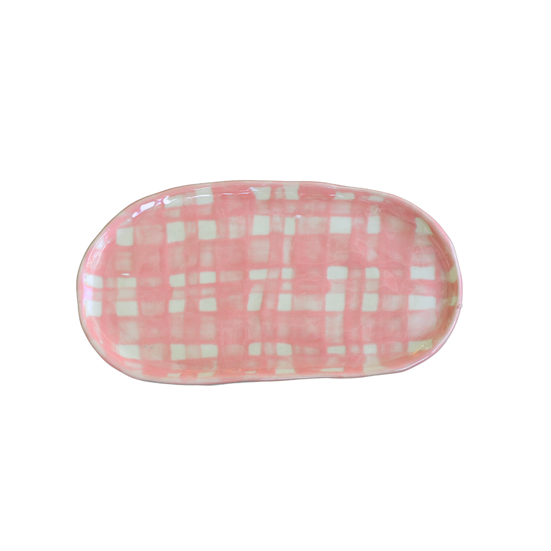pink gingham jewelry plate